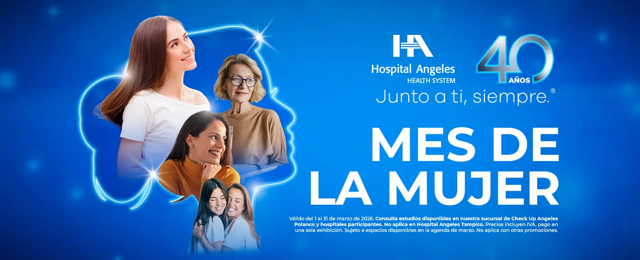 Mujeres de distintas edades en fondo azul invitan a realizar mastografía, ultrasonido mamario y estudios para la mujer con 35% de descuento en marzo.