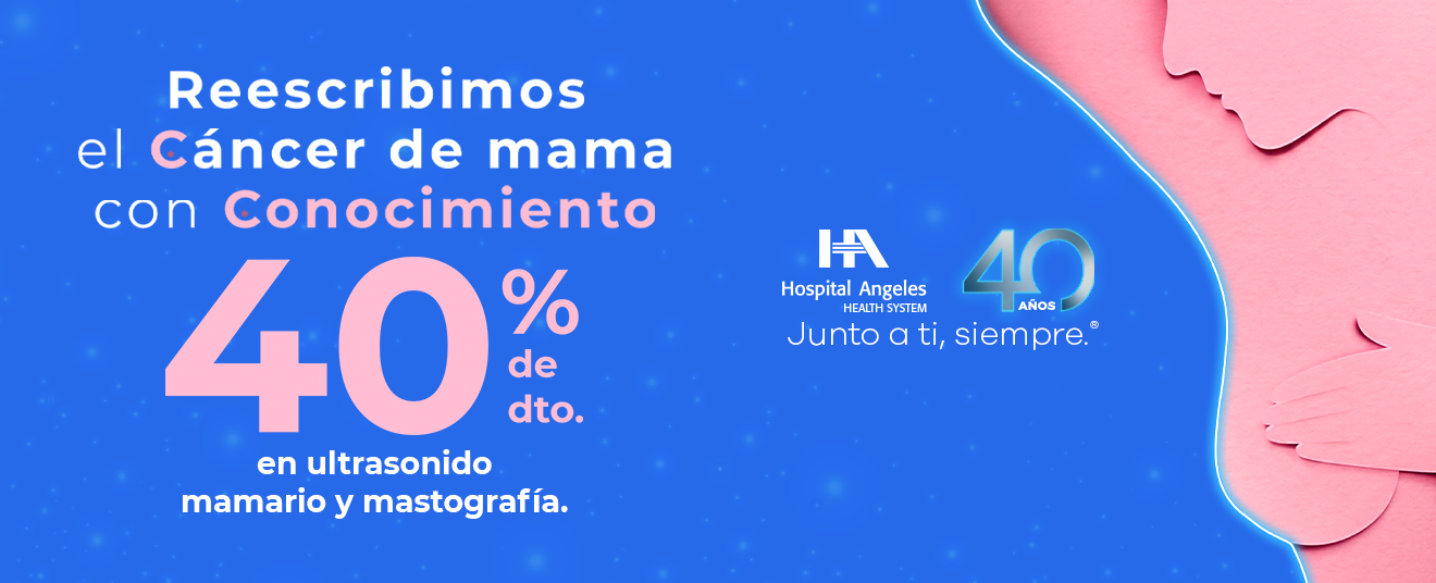 Tres mujeres de diferentes edades con moño rosa en la playera, símbolo de la lucha contra el cáncer de mama y la importancia de la mastografía