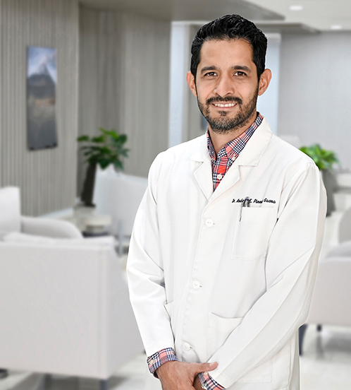 Es la foto de perfil de un urólogo en Puebla de Hospital Angeles Puebla.
