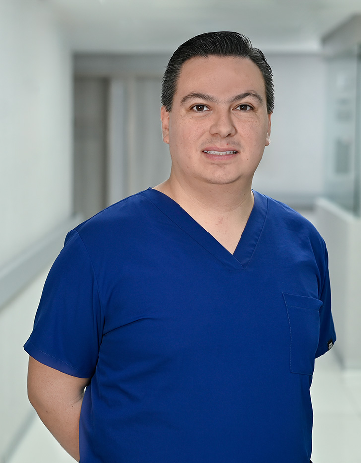 Es la foto de perfil de un ginecólogo y obstetra en Ciudad de México de Hospital Angeles México.