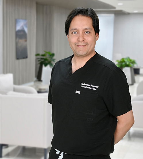 Es la foto de perfil de un cirujano plástico en Puebla de Hospital Angeles Puebla.
