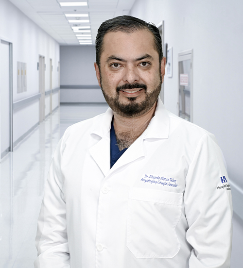 This is the profile photo of an angiologist and vascular and endovascular surgeon México  Hospital Angeles Universidad México City.