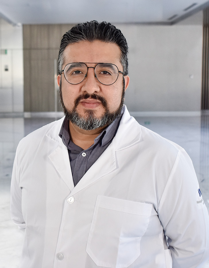 Es la foto de perfil de un cirujano oncológico en Querétaro de Hospital Angeles Centro Sur.