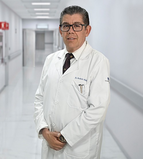 Es la foto de perfil de un cirujano oncológico y cirujano general en Morelia de Hospital Angeles Morelia.