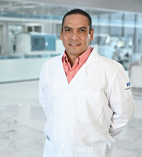 Es la foto de perfil de un ginecólogo oncólogo en Guadalajara de Hospital Angeles Del Carmen.