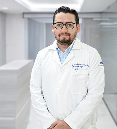 Es la foto de perfil de un cirujano oncólogo en Ciudad de México de Hospital Angeles Roma.