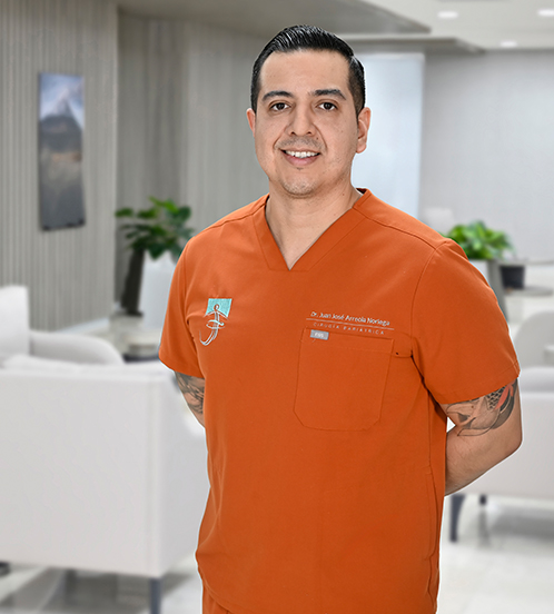 Es la foto de perfil de un cirujano general en Puebla de Hospital Angeles.