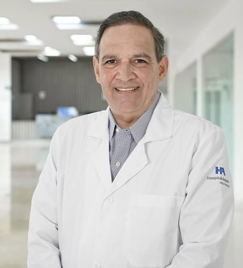 Es la foto de perfil de un cirujano neurológico en Tampico de Hospital Angeles.