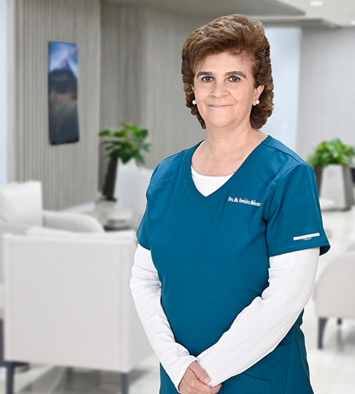 Es la foto de perfil de una ortodoncista en Puebla de Hospital Angeles.