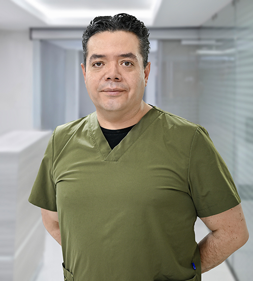 Es la foto de perfil de un cirujano general en Ciudad de México de Hospital Angeles Roma.